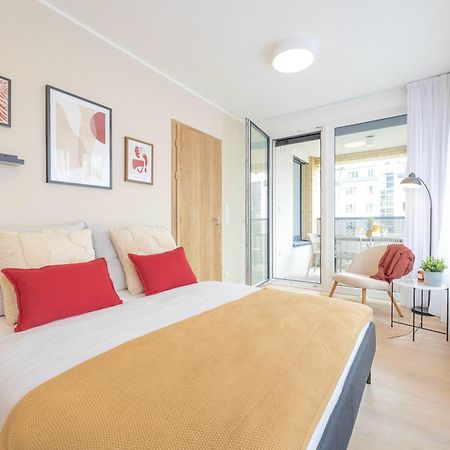 Bright 2Br - 4Th Floor, Balcony, Free Parking By Gravity Prague Daire Dış mekan fotoğraf