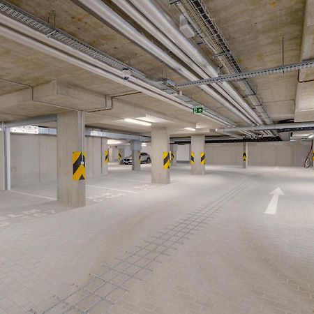 Bright 2Br - 4Th Floor, Balcony, Free Parking By Gravity Prague Daire Dış mekan fotoğraf