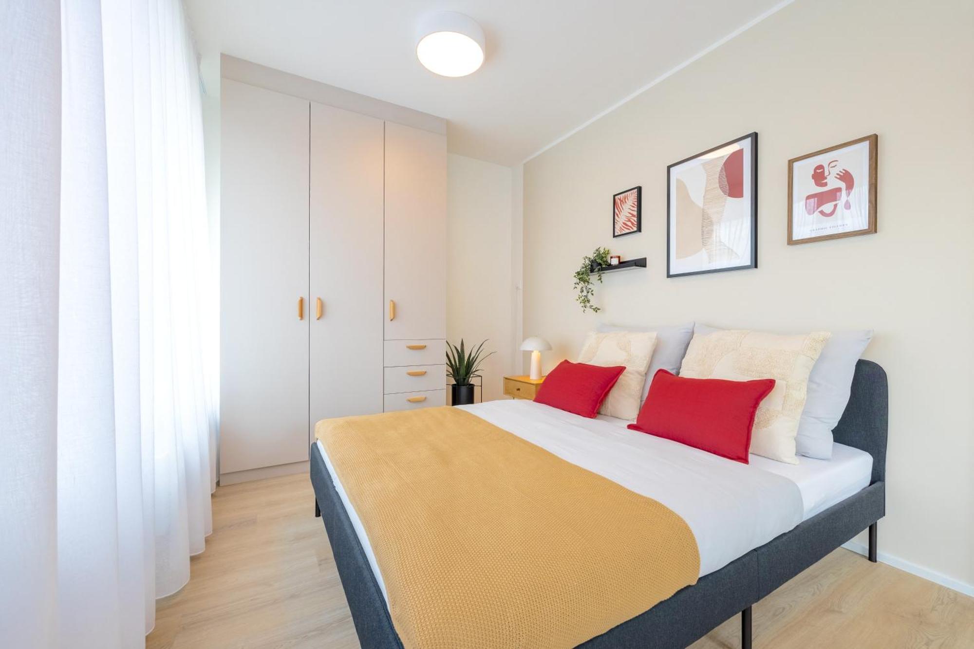Bright 2Br - 4Th Floor, Balcony, Free Parking By Gravity Prague Daire Dış mekan fotoğraf